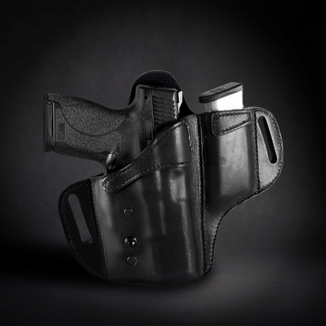 Gently Used Signature OWB Holster & Extra Mag ― 218